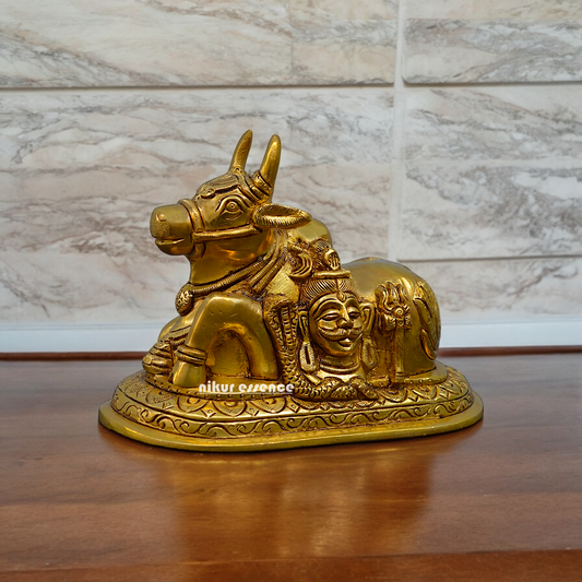 Solid Brass Nandi with Shiva Parvati figurine idol - 7.2 inches Nikuressence