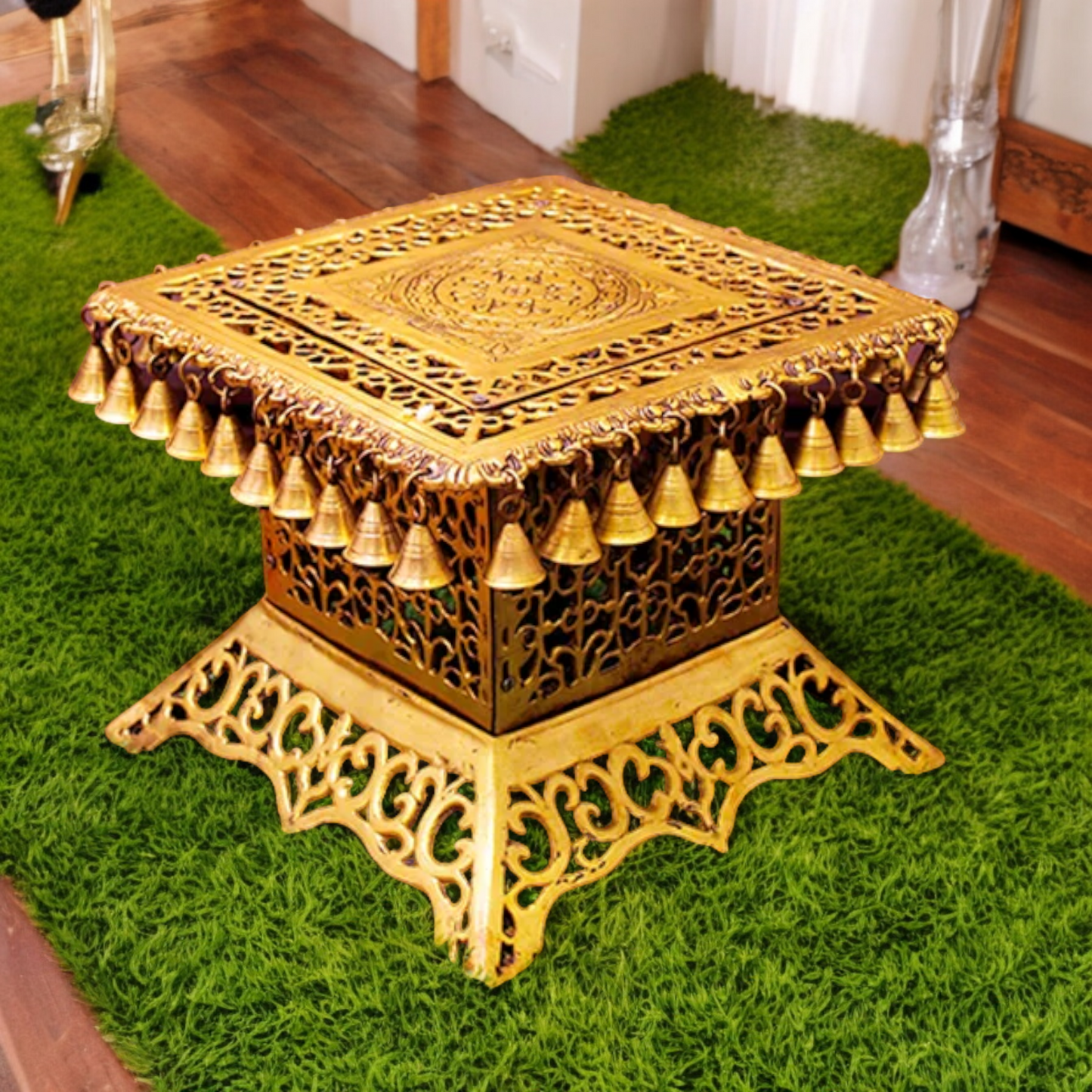 Large solid Braas chowki with Bells Ghungroo - 12 Inches Nikuressence