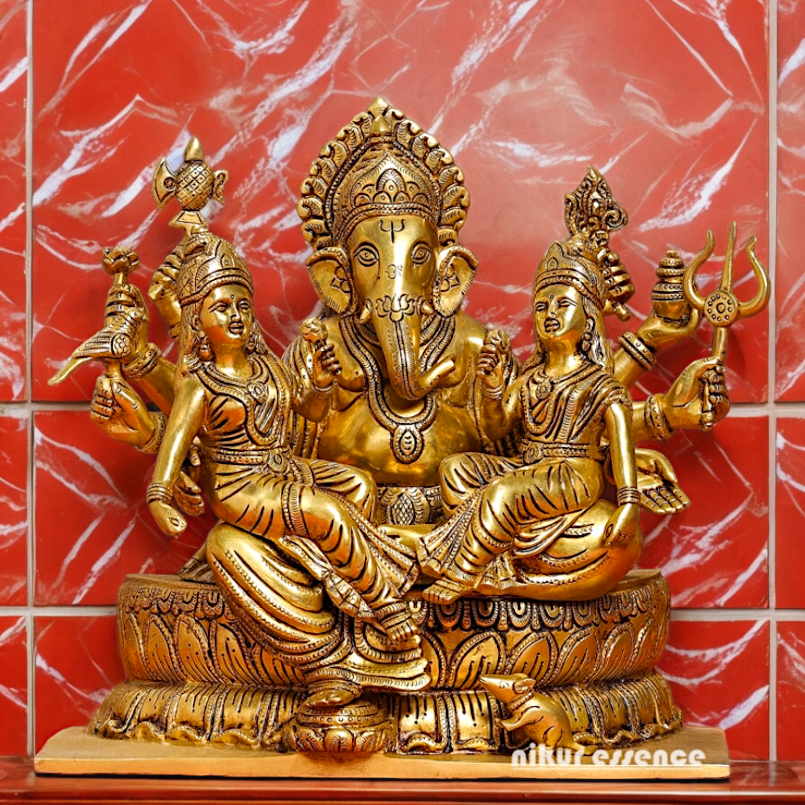 Superfine Brass Ganesh with Riddhi Siddhi Idol - 12 inch Nikuressence