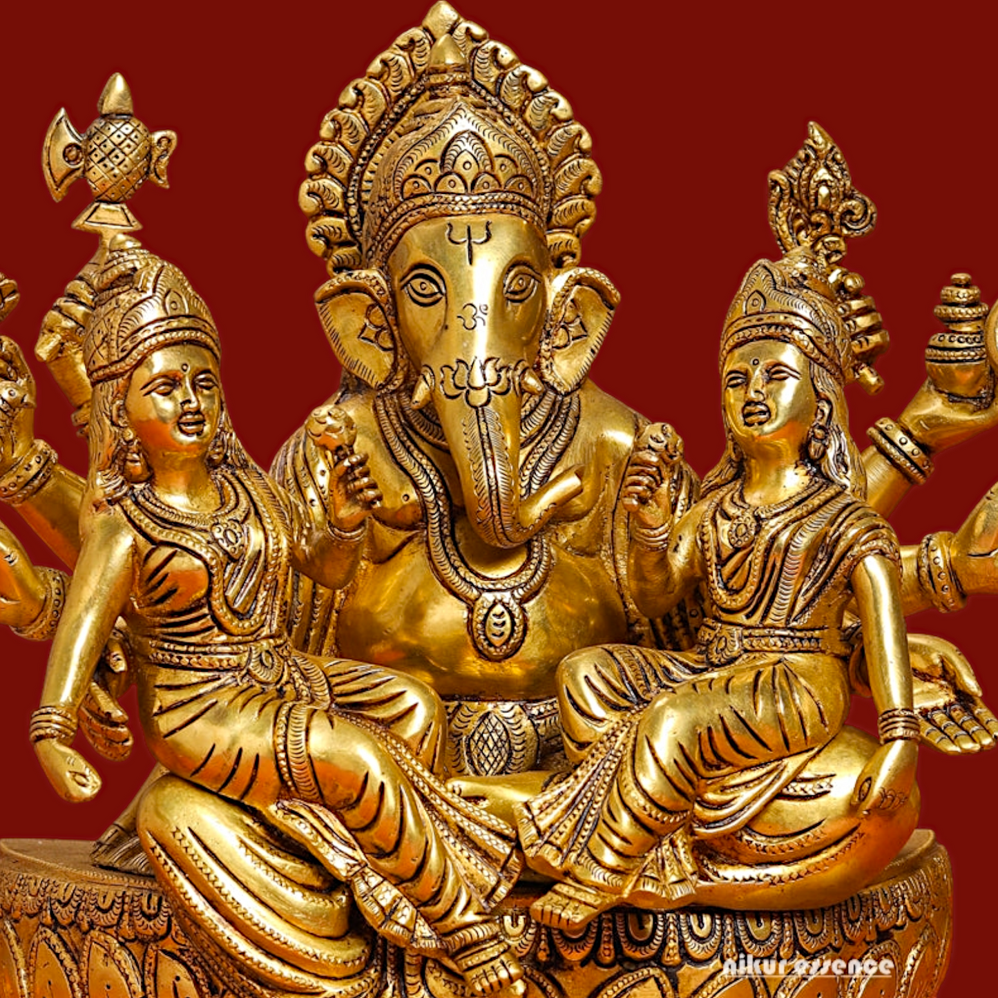 Superfine Brass Ganesh with Riddhi Siddhi Idol - 12 inch Nikuressence
