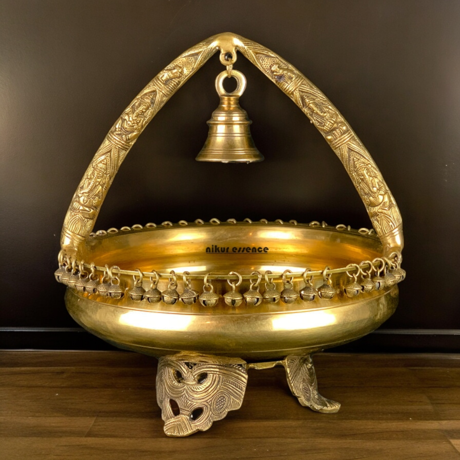 Solid Braas Urli with Ganesh Figurine - 15 inches Nikuressence