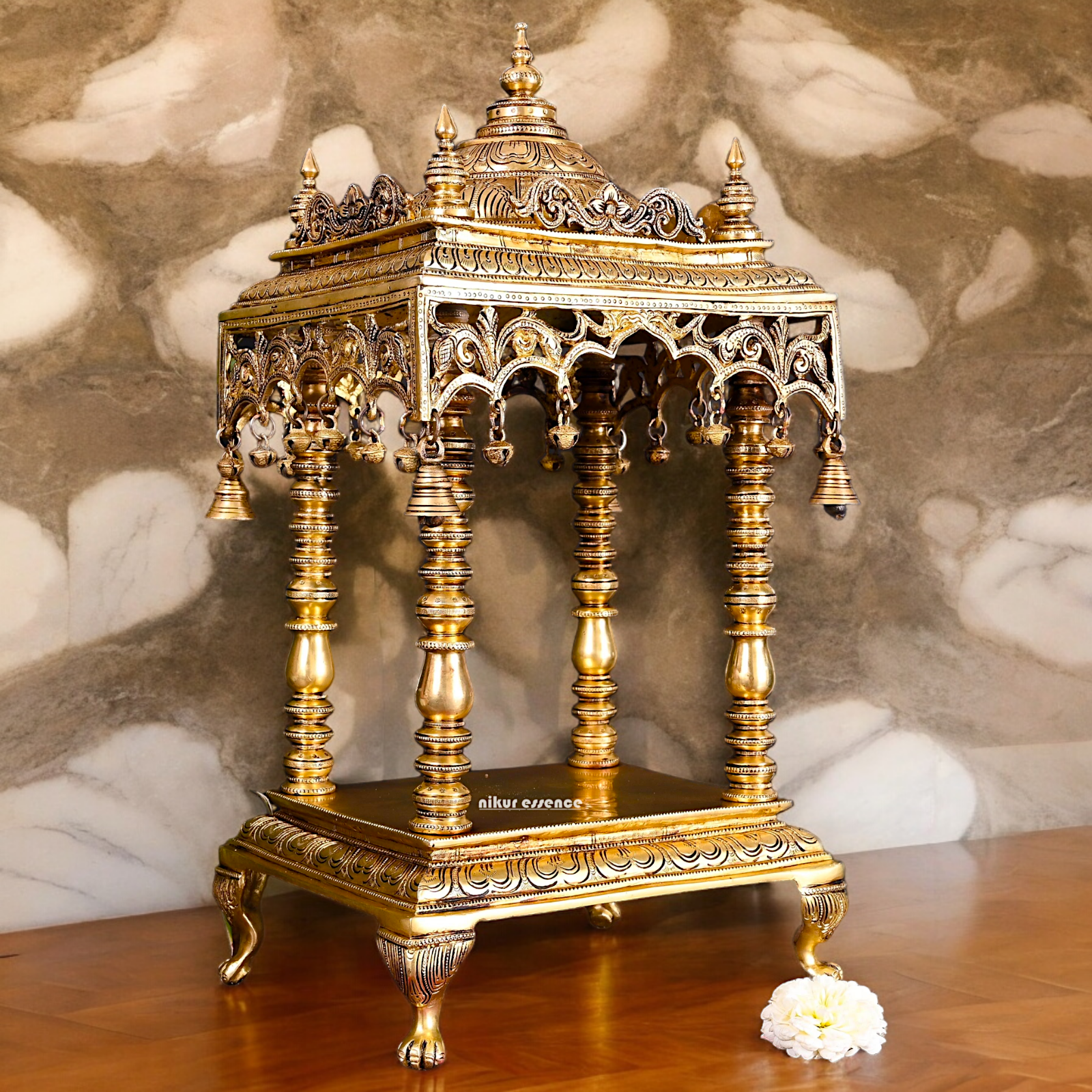 Buy Temple beautiful Brass - 21 inches Nikuressence