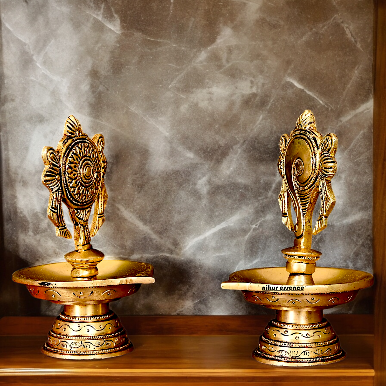 Solid Brass Shankh Chakra Diya Set - 6 inches Nikuressence