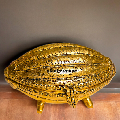 Pure Brass Shell Shape Box with Stand - 5 inches Nikuressence