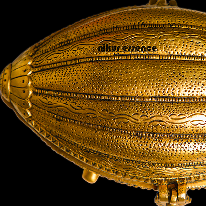 Pure Brass Shell Shape Box with Stand - 5 inches Nikuressence