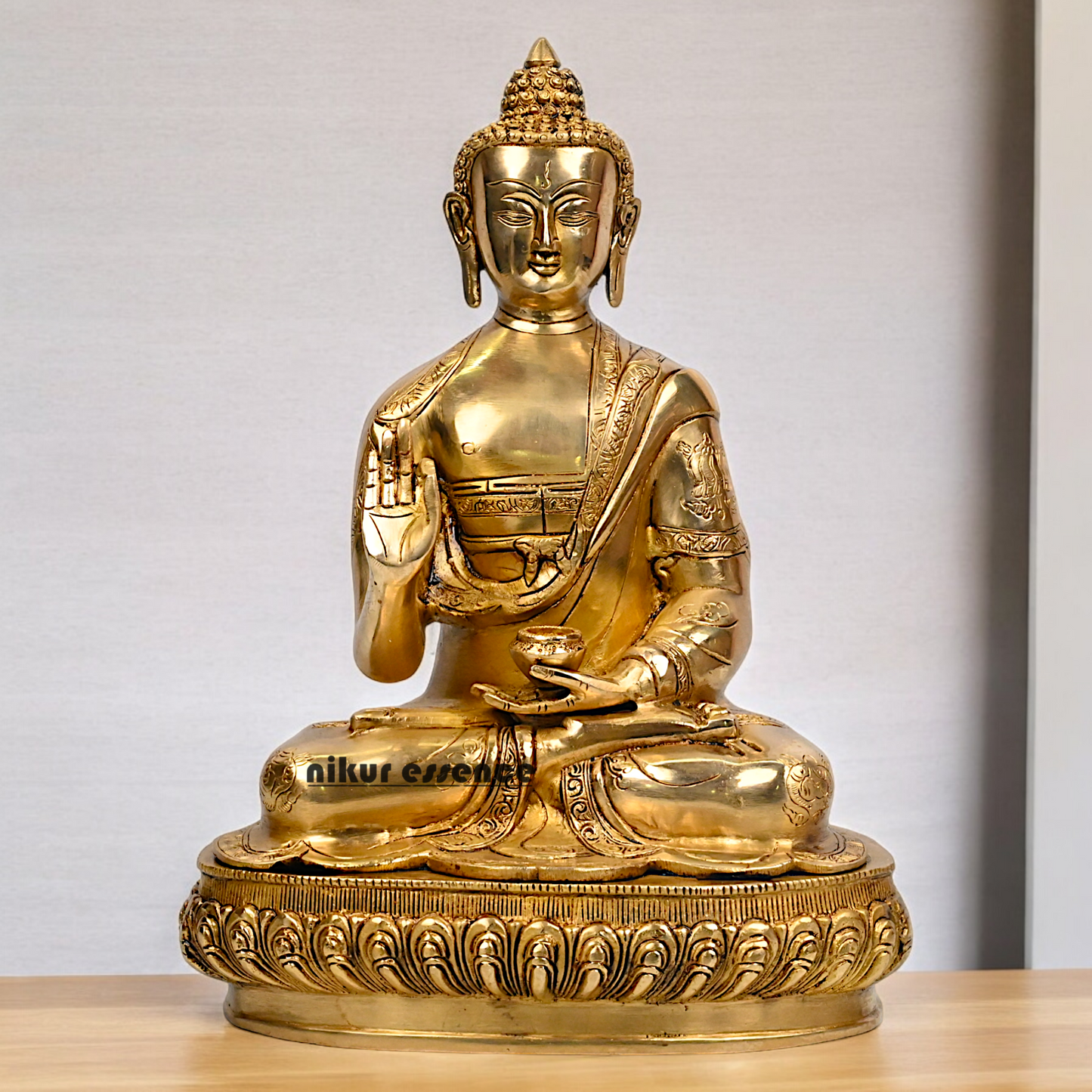 Pure Brass Buddha Sitting Meditation Idol - 40.5 cm Nikuressence