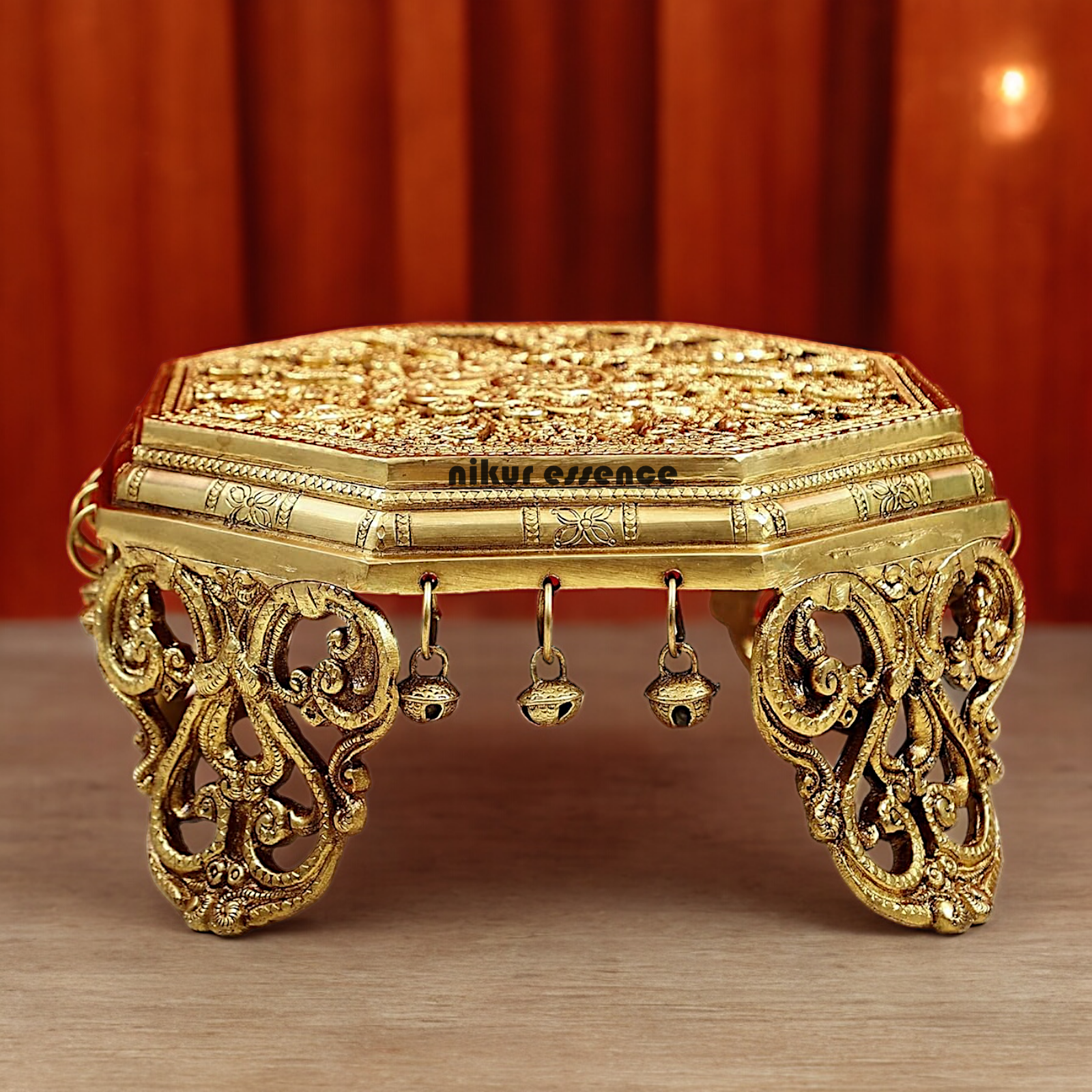 Solid Braas Chowki with Bells Goongru - 11.5 cm Nikuressence