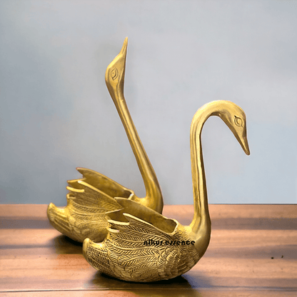Brass Swan Figurine with Intricate Detailing and Polished Finish Nikuressence